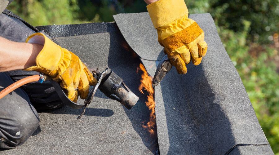 Professional gutter cleaning in Macon, NC